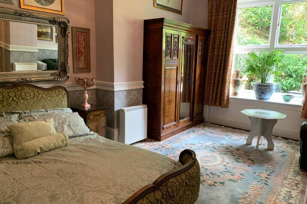 Luxurious Apartment In Historic Mansion - Sleeps 7 Ladock Exterior foto